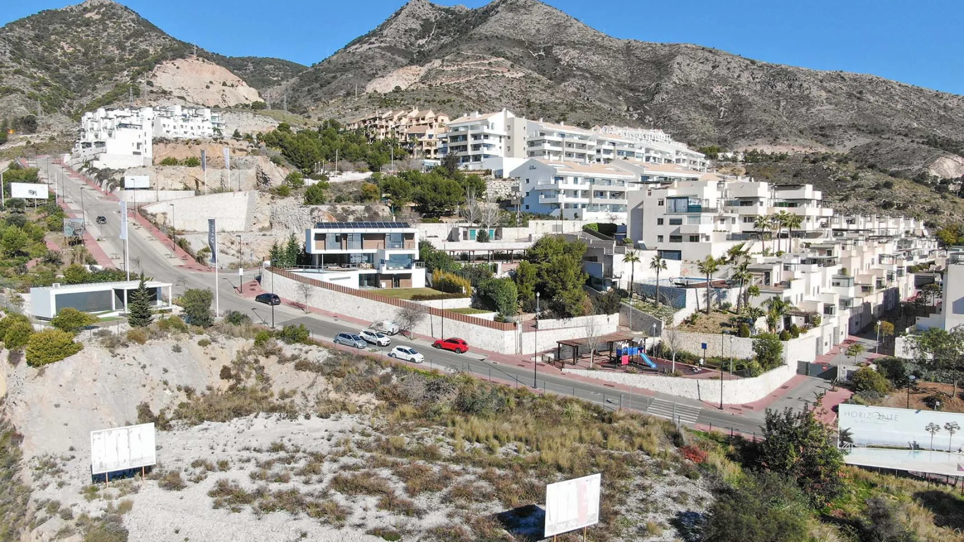 Se vende parcela en Benalmadena