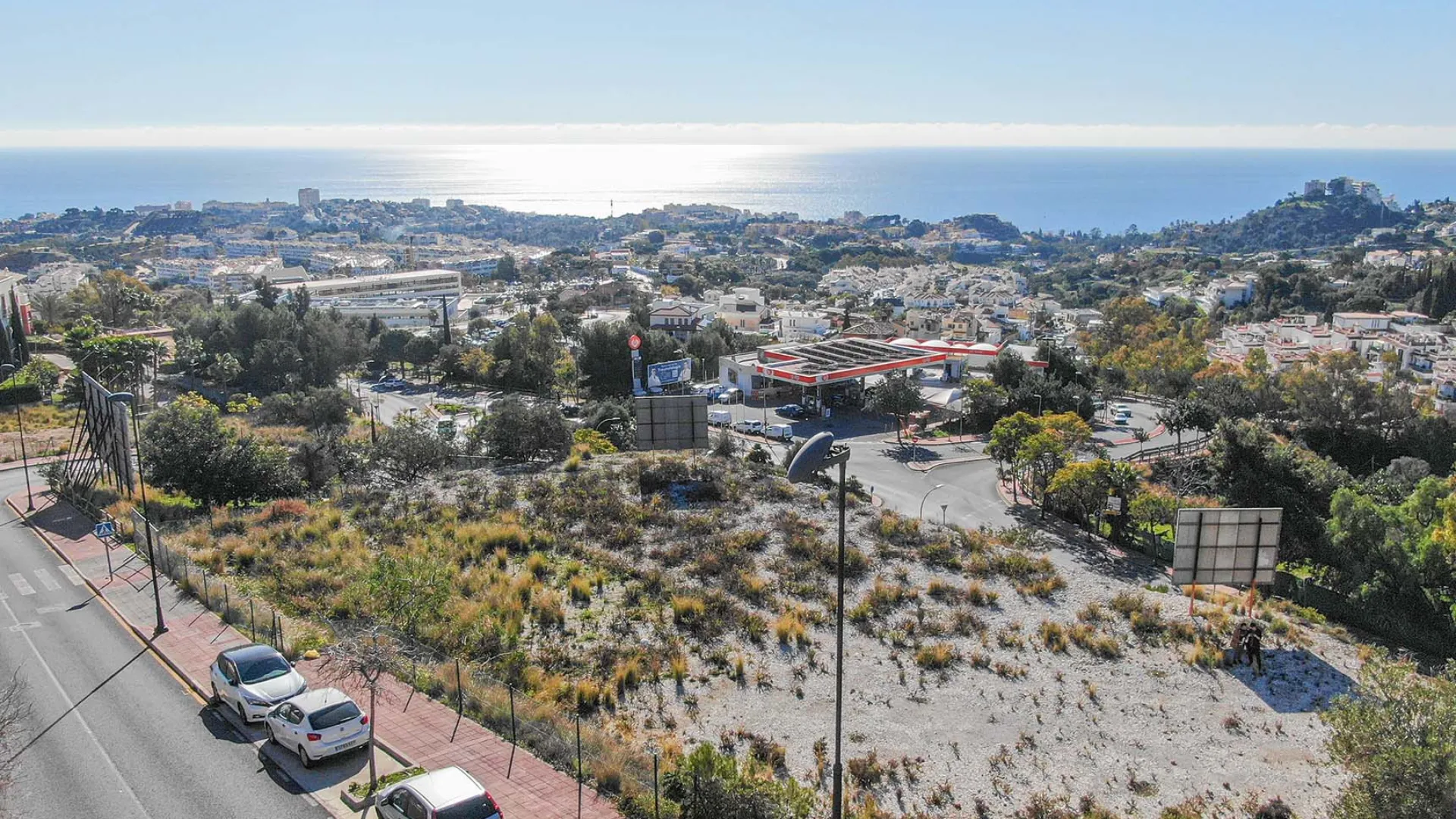 Se vende parcela en Benalmadena