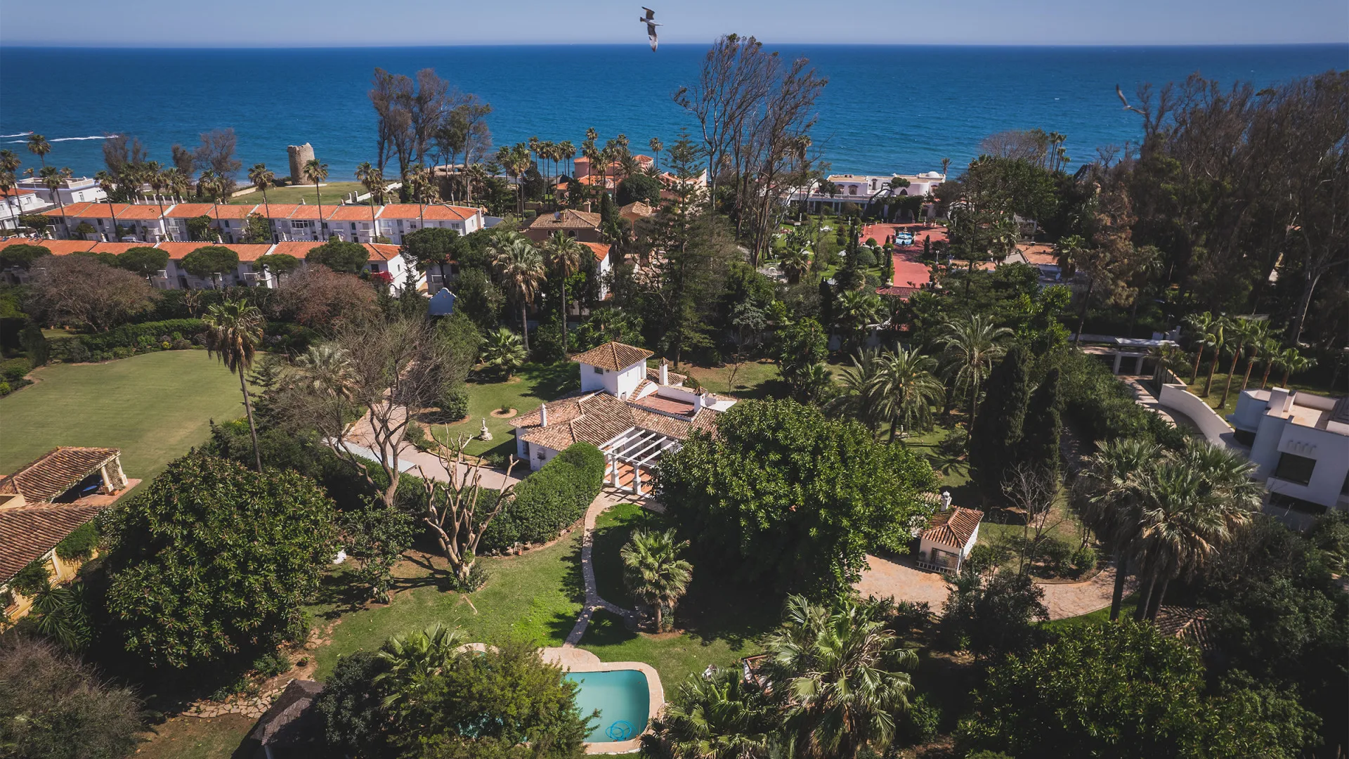 Plot for sale in Guadalmina Baja