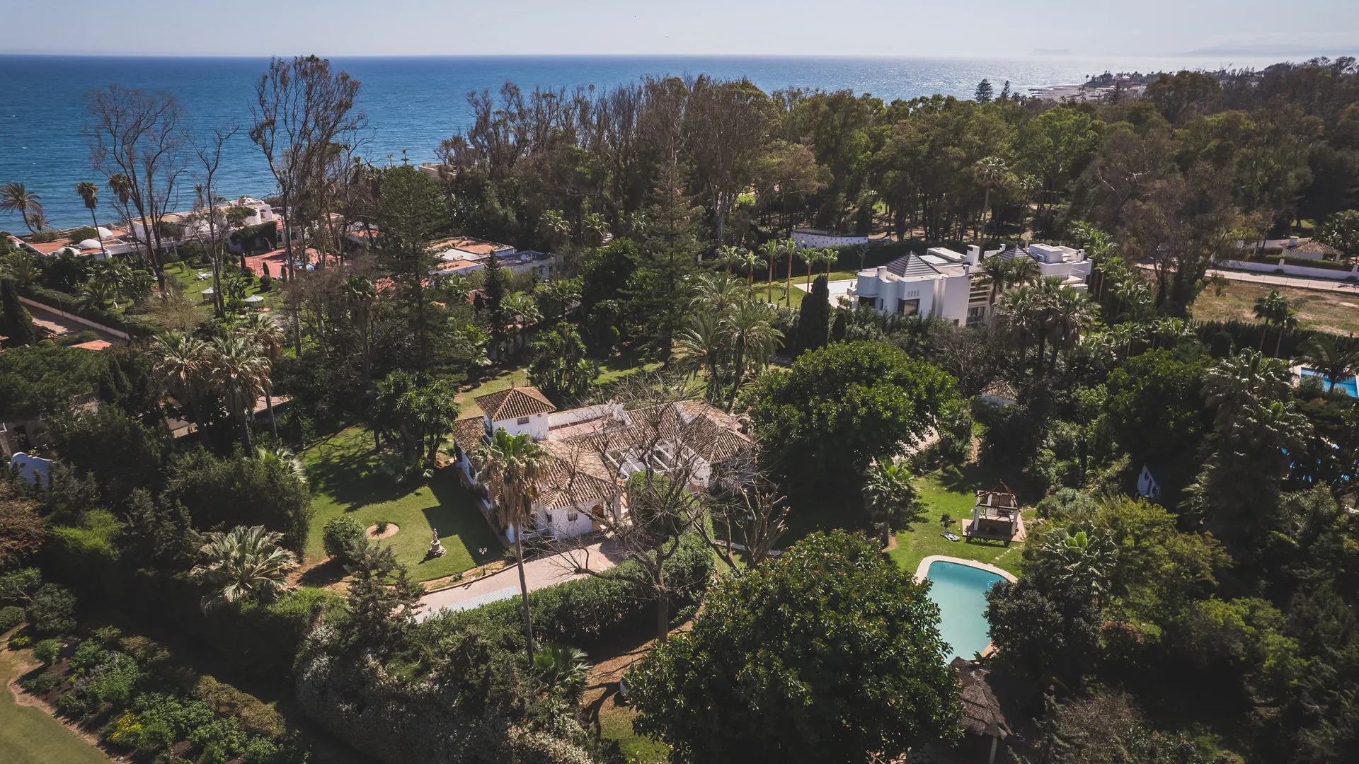 Plot for sale in Guadalmina Baja