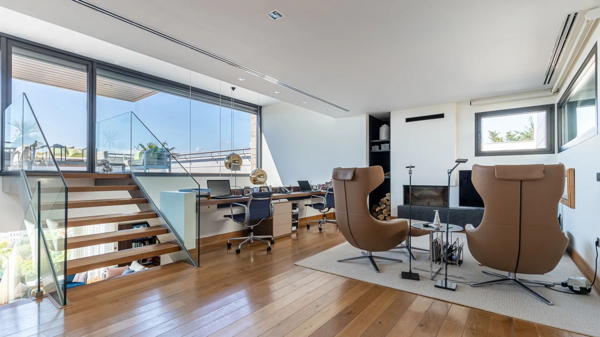 Villa con 8 dormitorios en venta en Malaga - Este