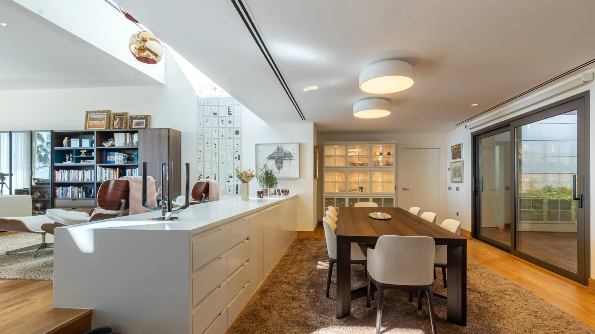 Villa con 8 dormitorios en venta en Malaga - Este