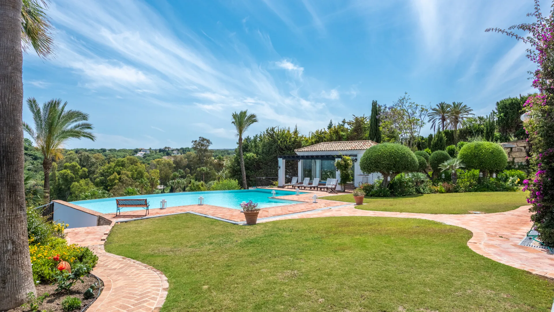 Villa with 7 bedrooms for sale in Sotogrande Alto