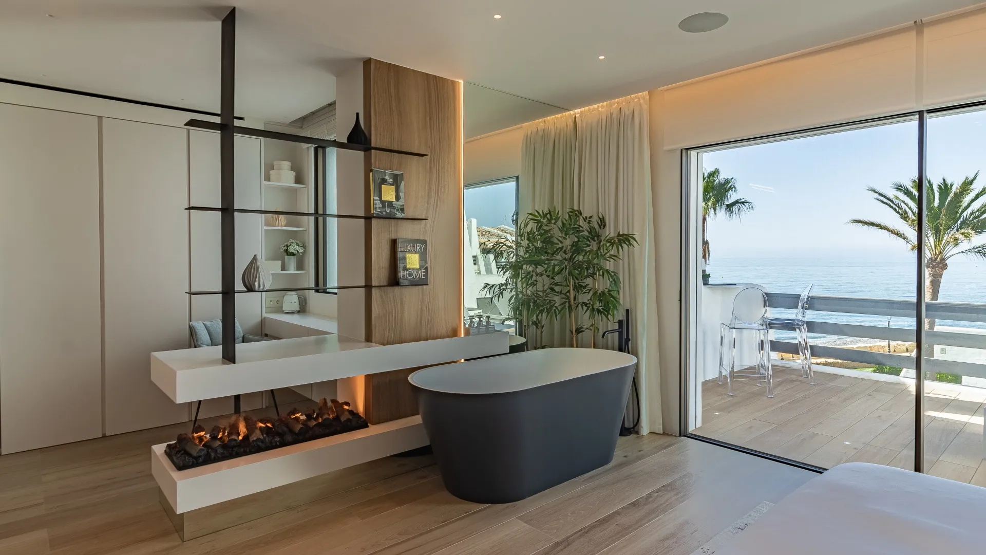 Town house for sale in Golden Mile