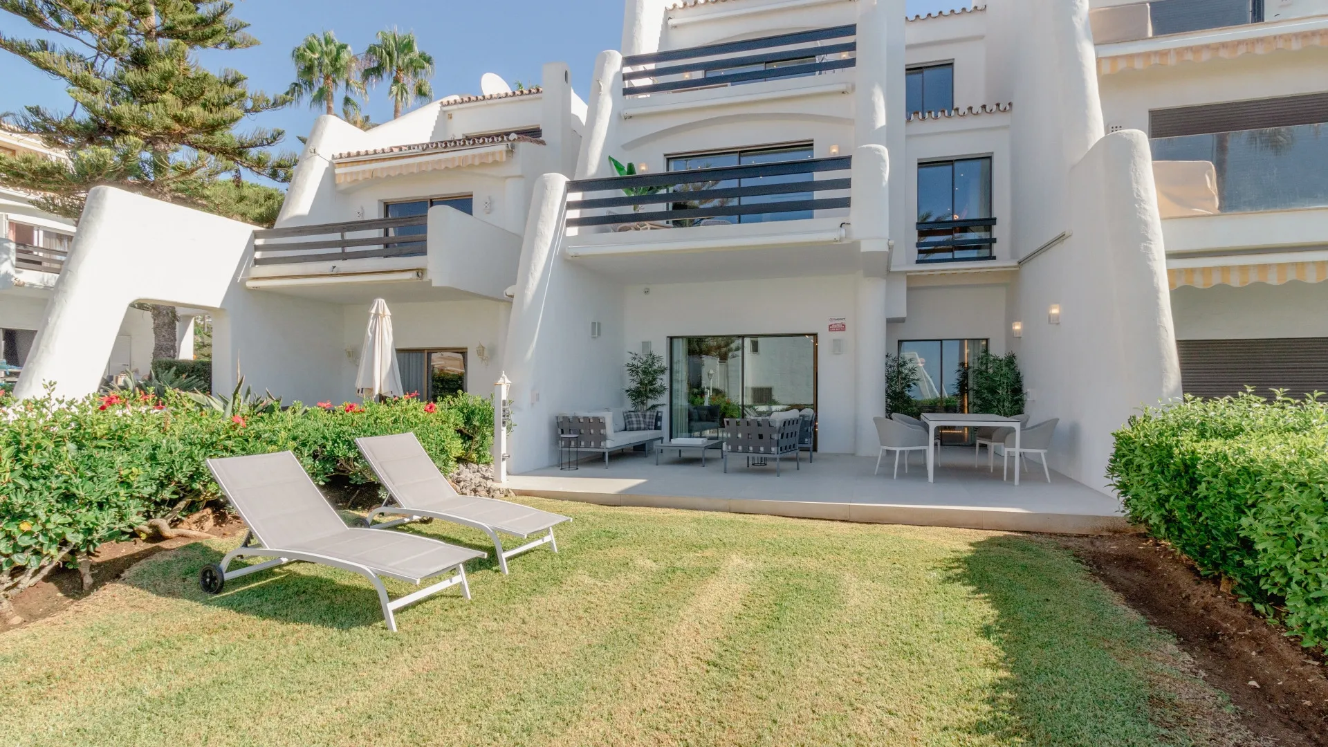 Town house for sale in Golden Mile