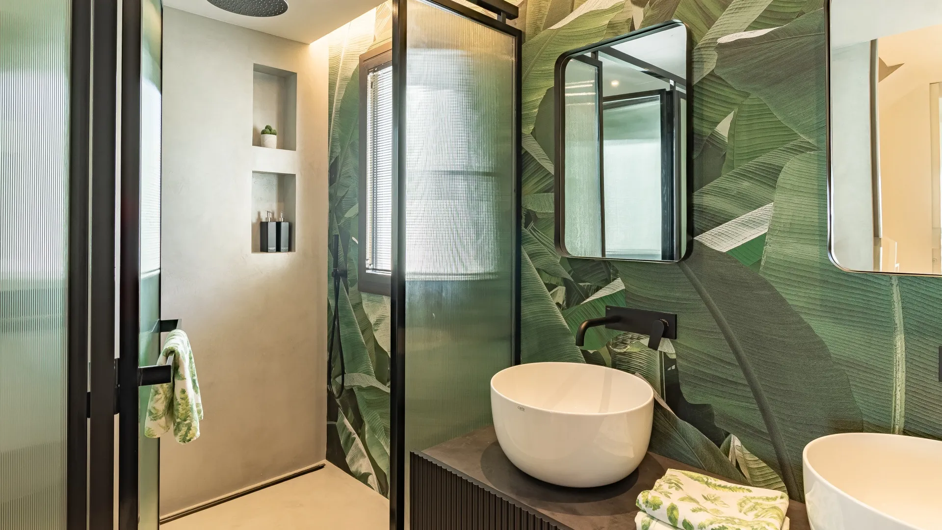 Town house for sale in Golden Mile
