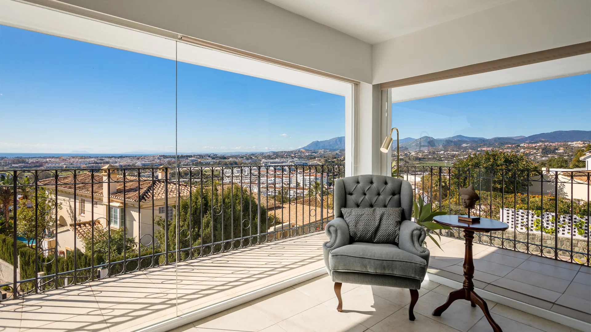 For sale Nueva Andalucia villa