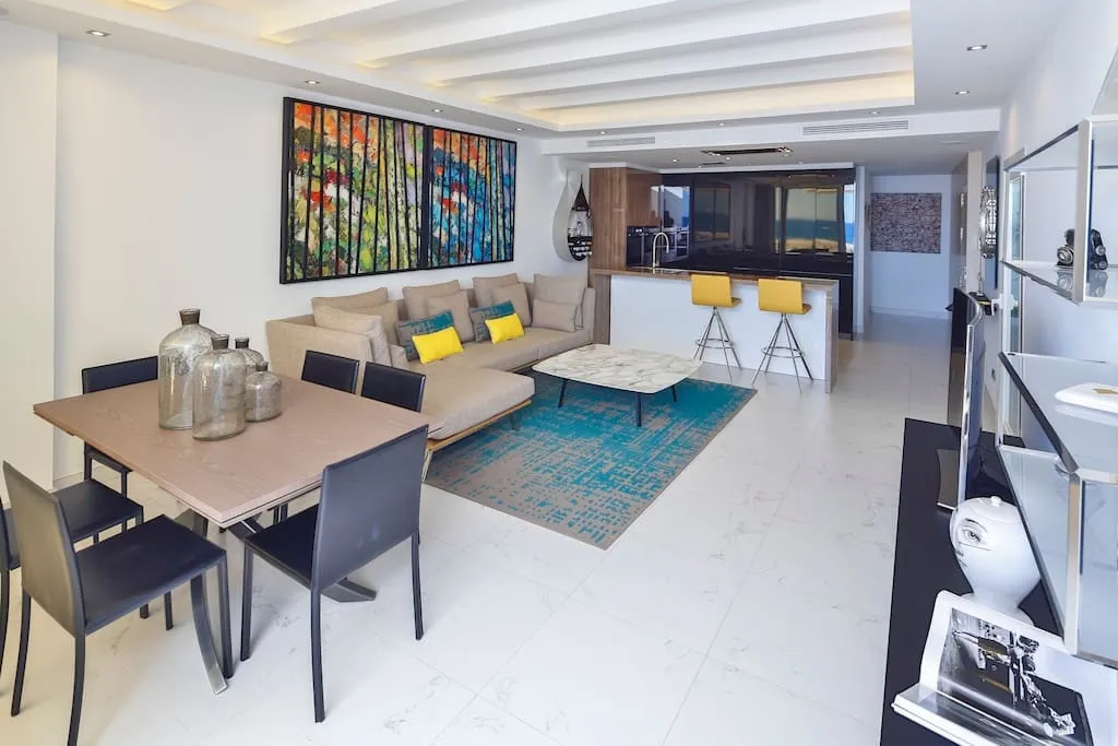 Marbella - Puerto Banus, Ático con 2 dormitorios en venta