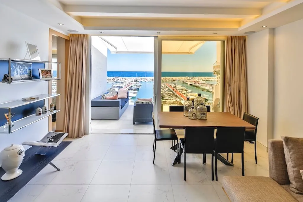 Marbella - Puerto Banus, Ático con 2 dormitorios en venta