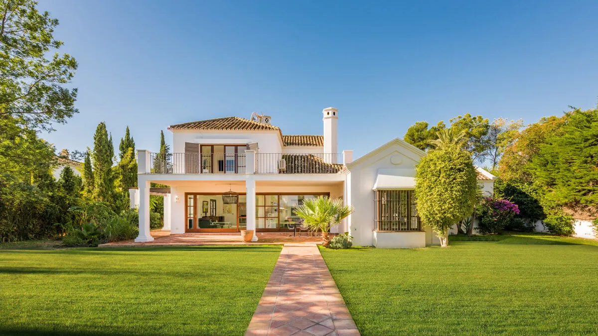 Guadalmina Baja villa for sale