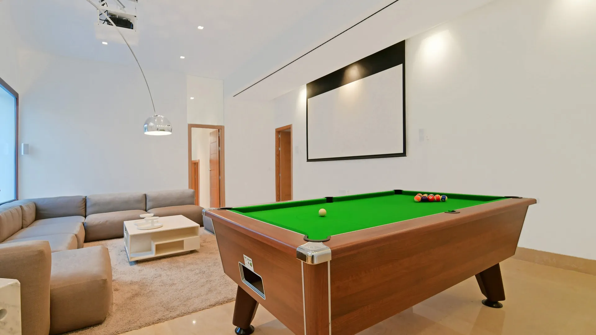 Villa en venta en Los Naranjos de Marbella