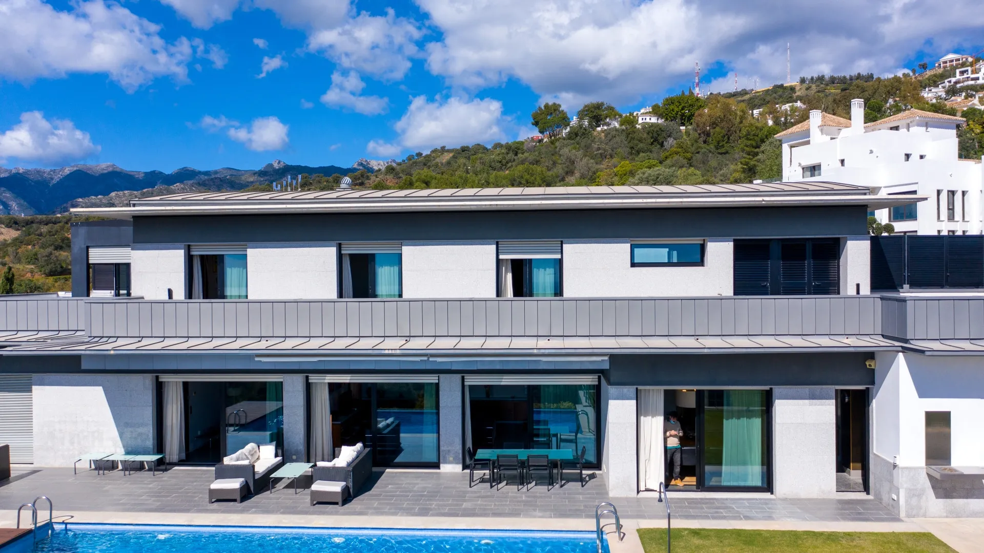 Villa en venta en Los Altos de los Monteros