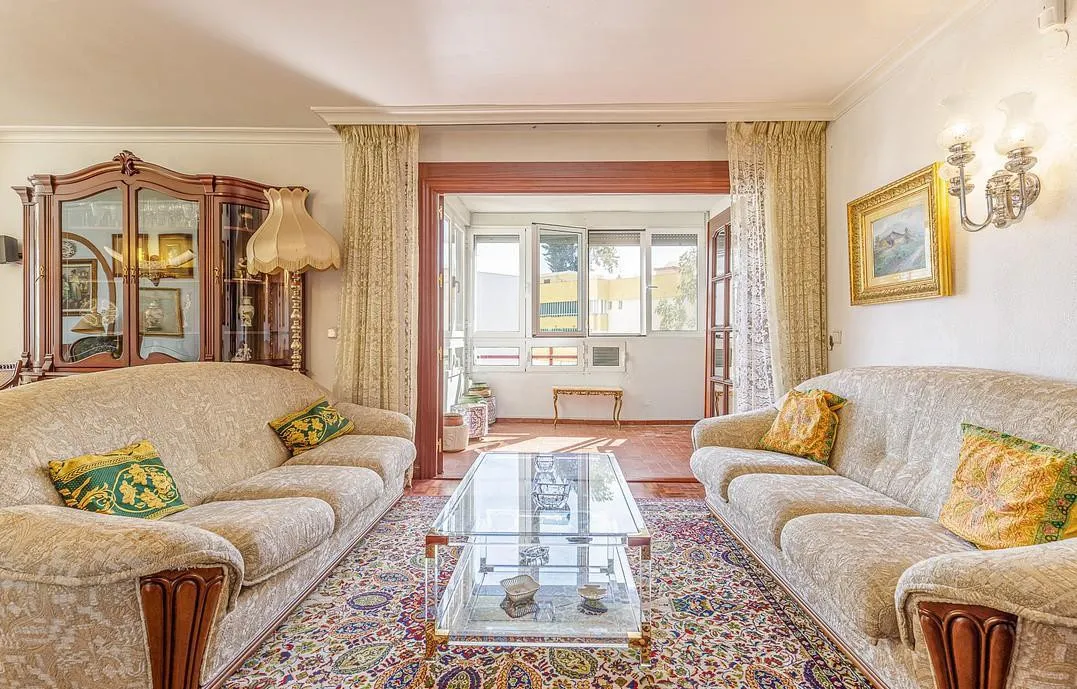 Apartment for sale in Pedregalejo