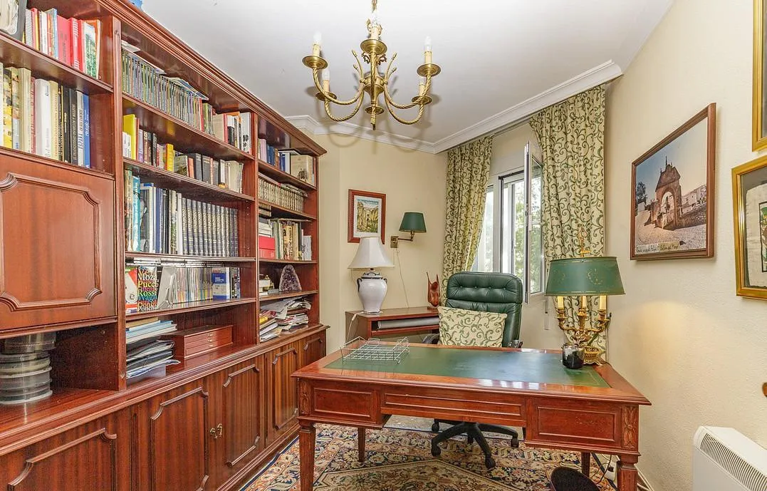 Apartment for sale in Pedregalejo