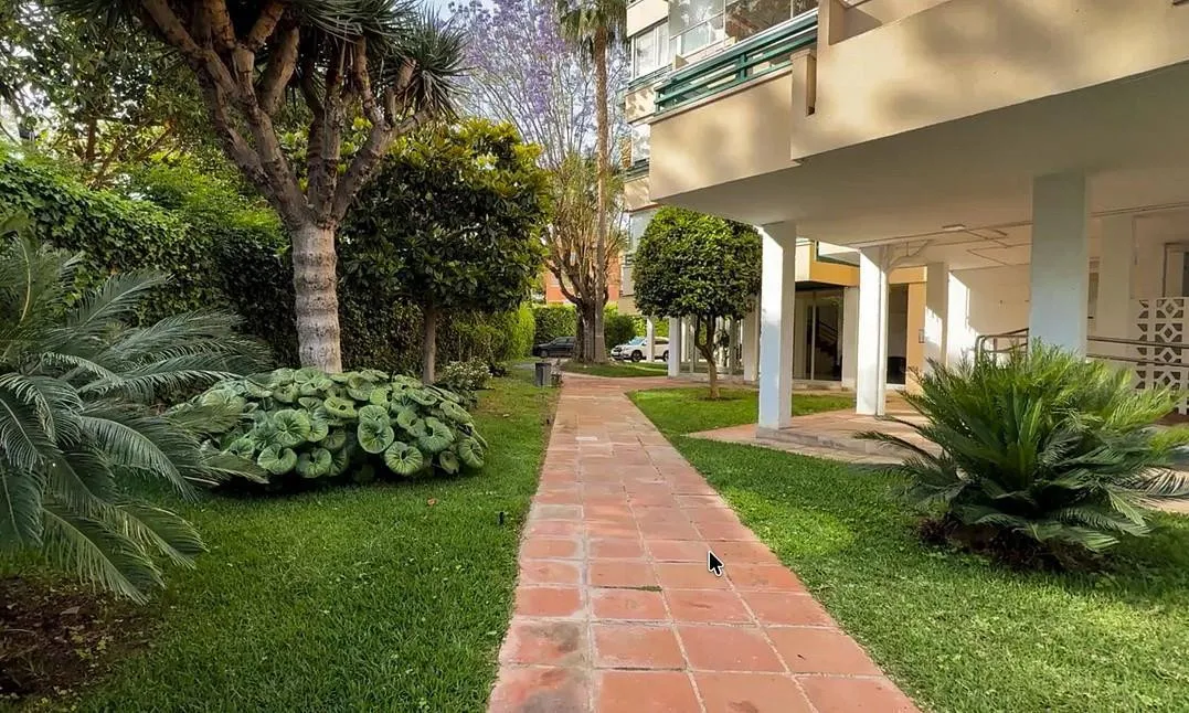 Apartment for sale in Pedregalejo