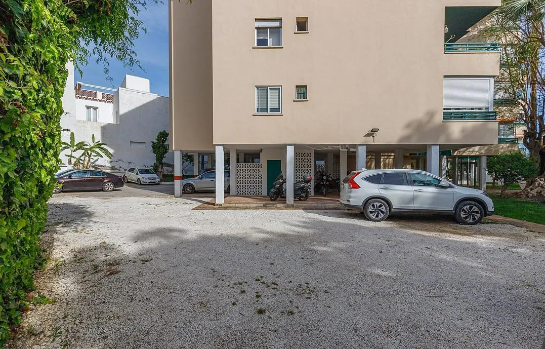 Apartment for sale in Pedregalejo