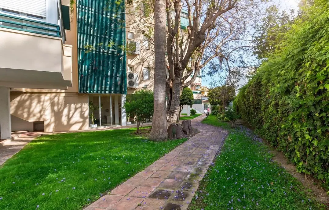 Apartment for sale in Pedregalejo