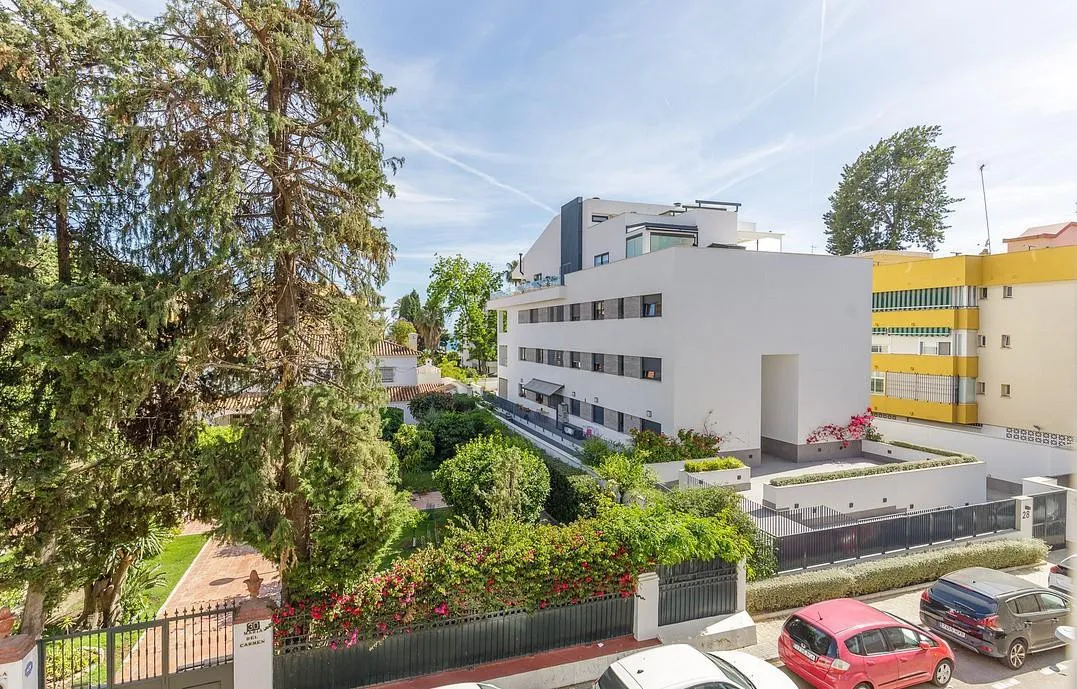 Apartment for sale in Pedregalejo