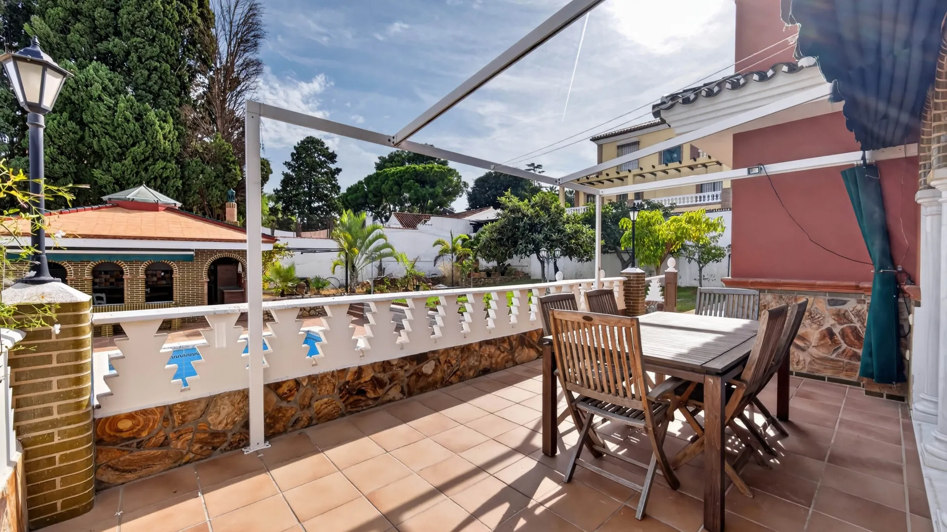 Churriana villa for sale