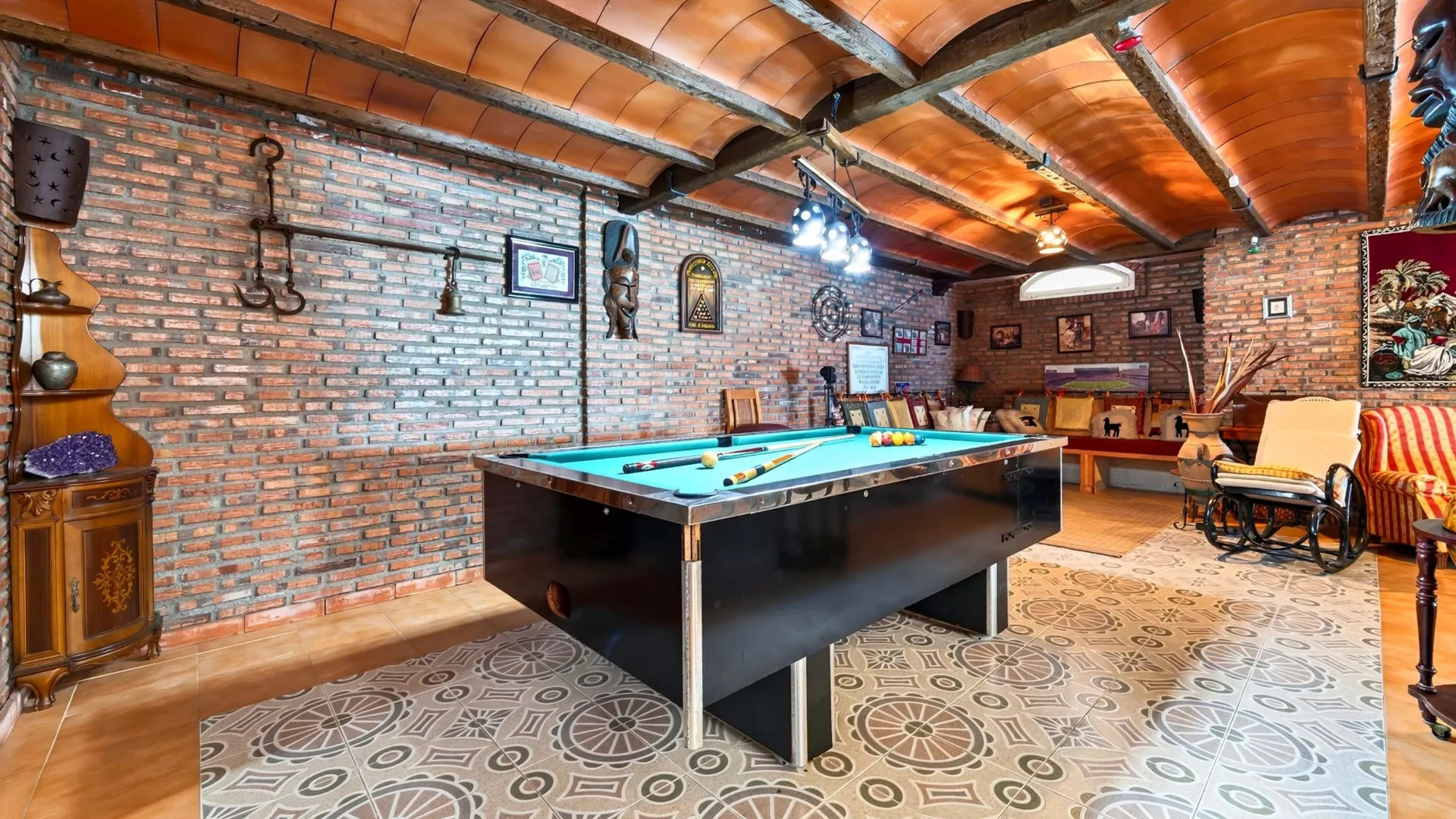 Churriana villa for sale