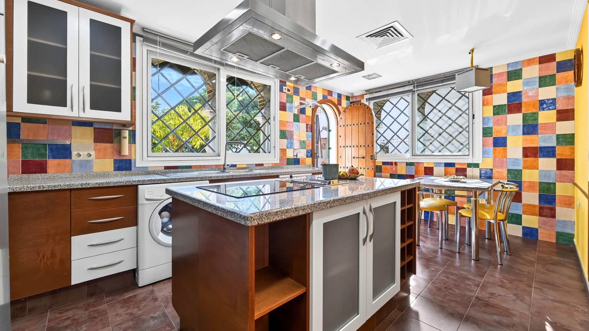 Churriana villa for sale