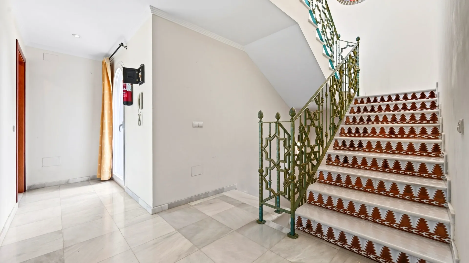 Churriana villa for sale