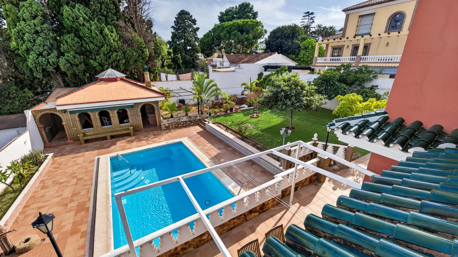 Churriana villa for sale