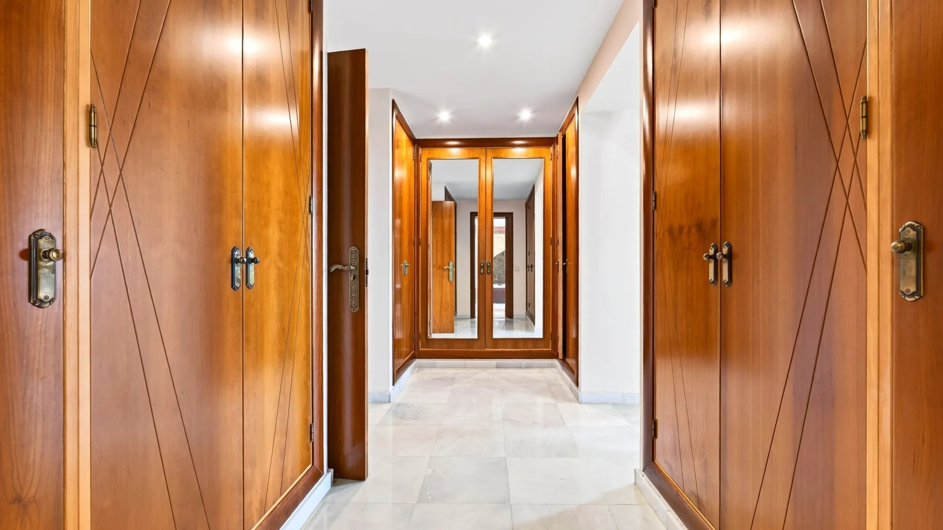 Churriana villa for sale