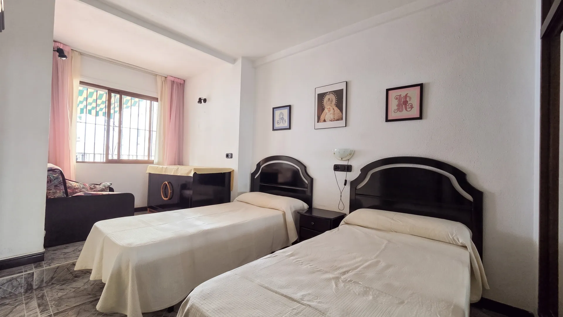 Apartment for sale in Marbella Centro with 1 bedroom