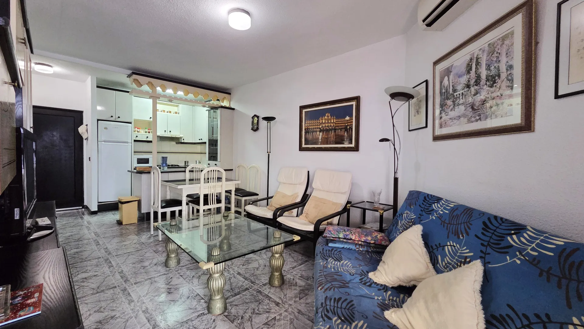 Apartment for sale in Marbella Centro with 1 bedroom