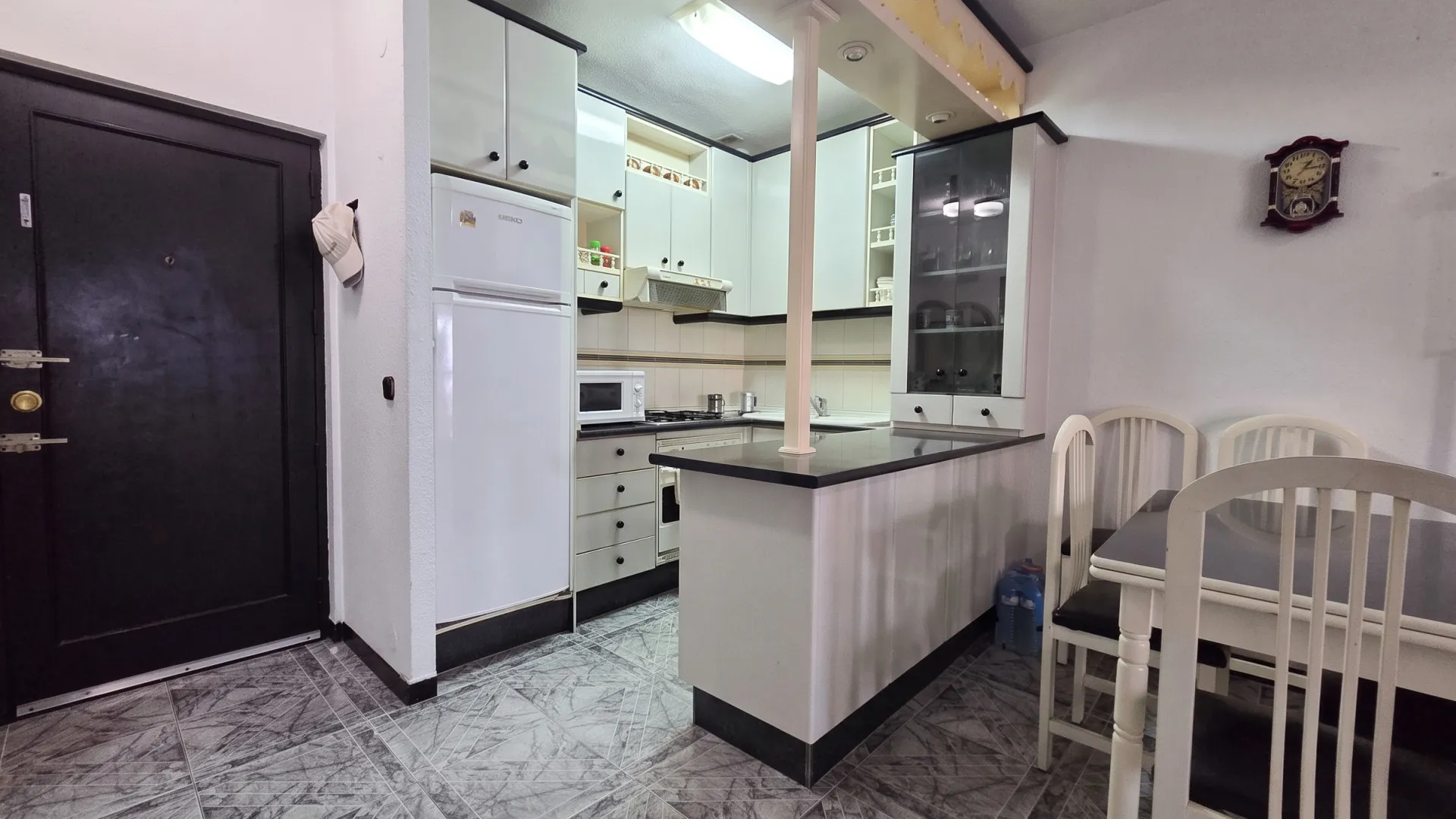 Apartment for sale in Marbella Centro with 1 bedroom