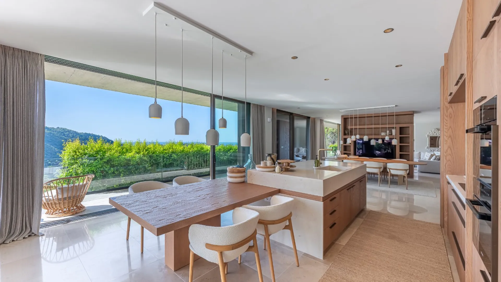 For sale Monte Mayor 4 bedrooms villa