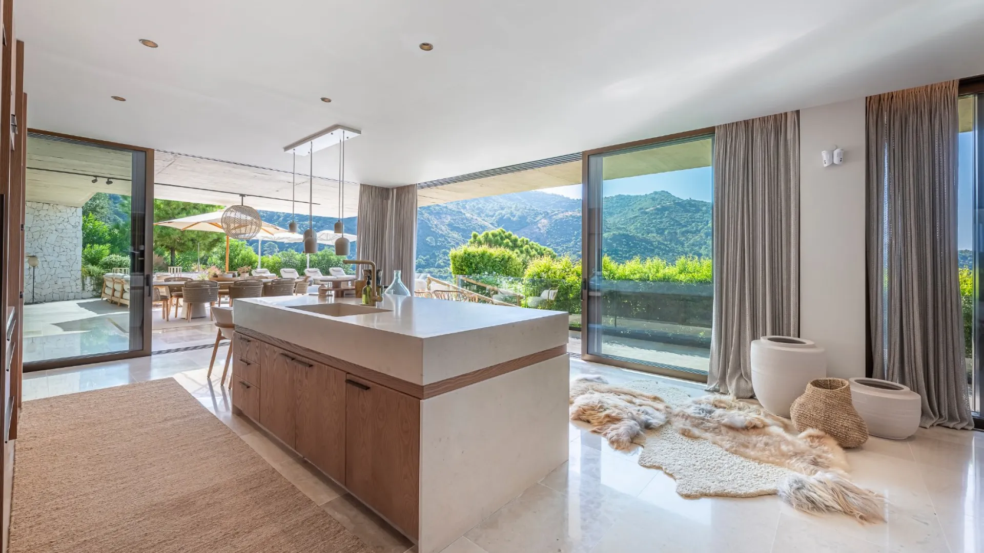 For sale Monte Mayor 4 bedrooms villa