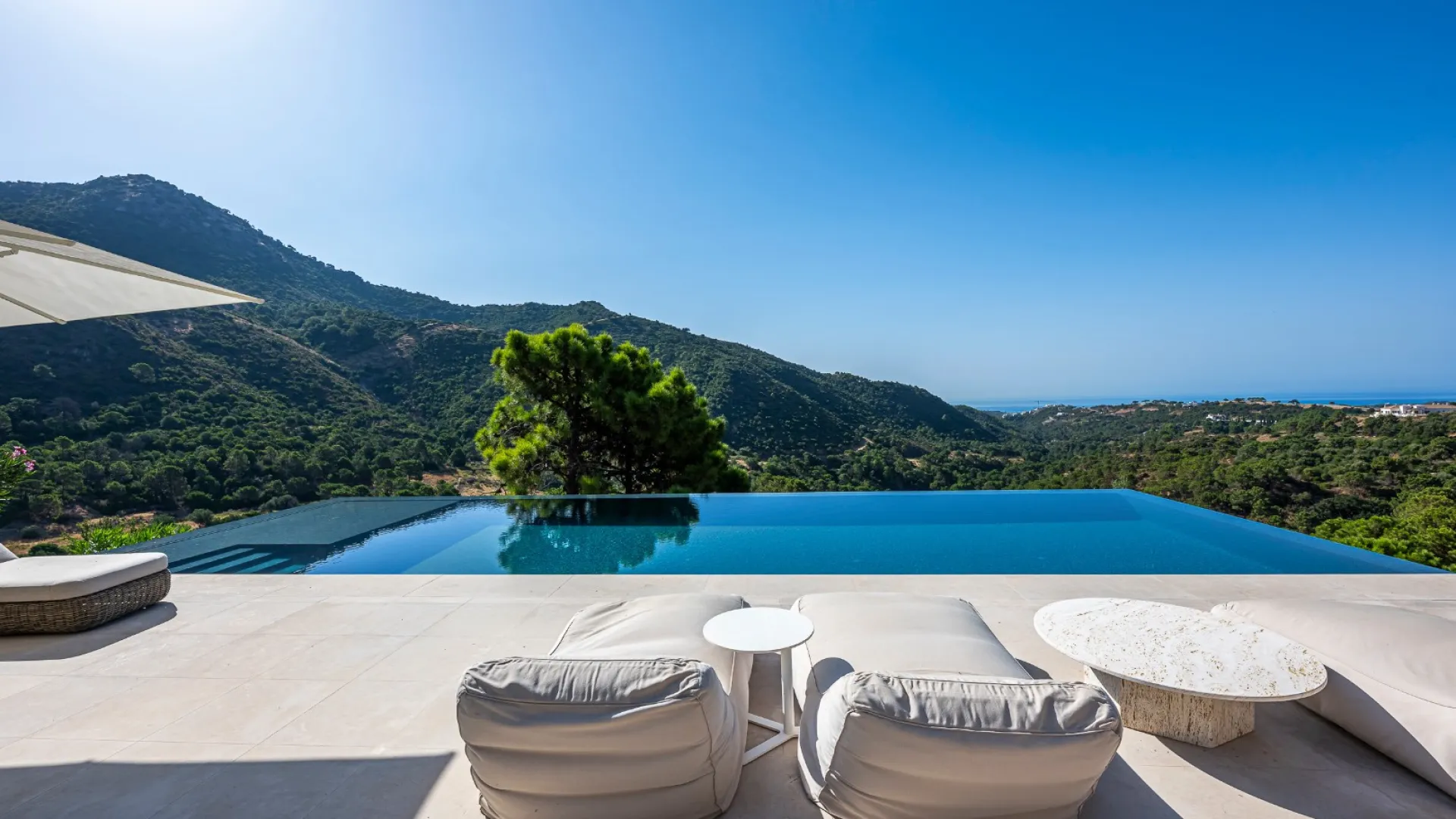 For sale Monte Mayor 4 bedrooms villa