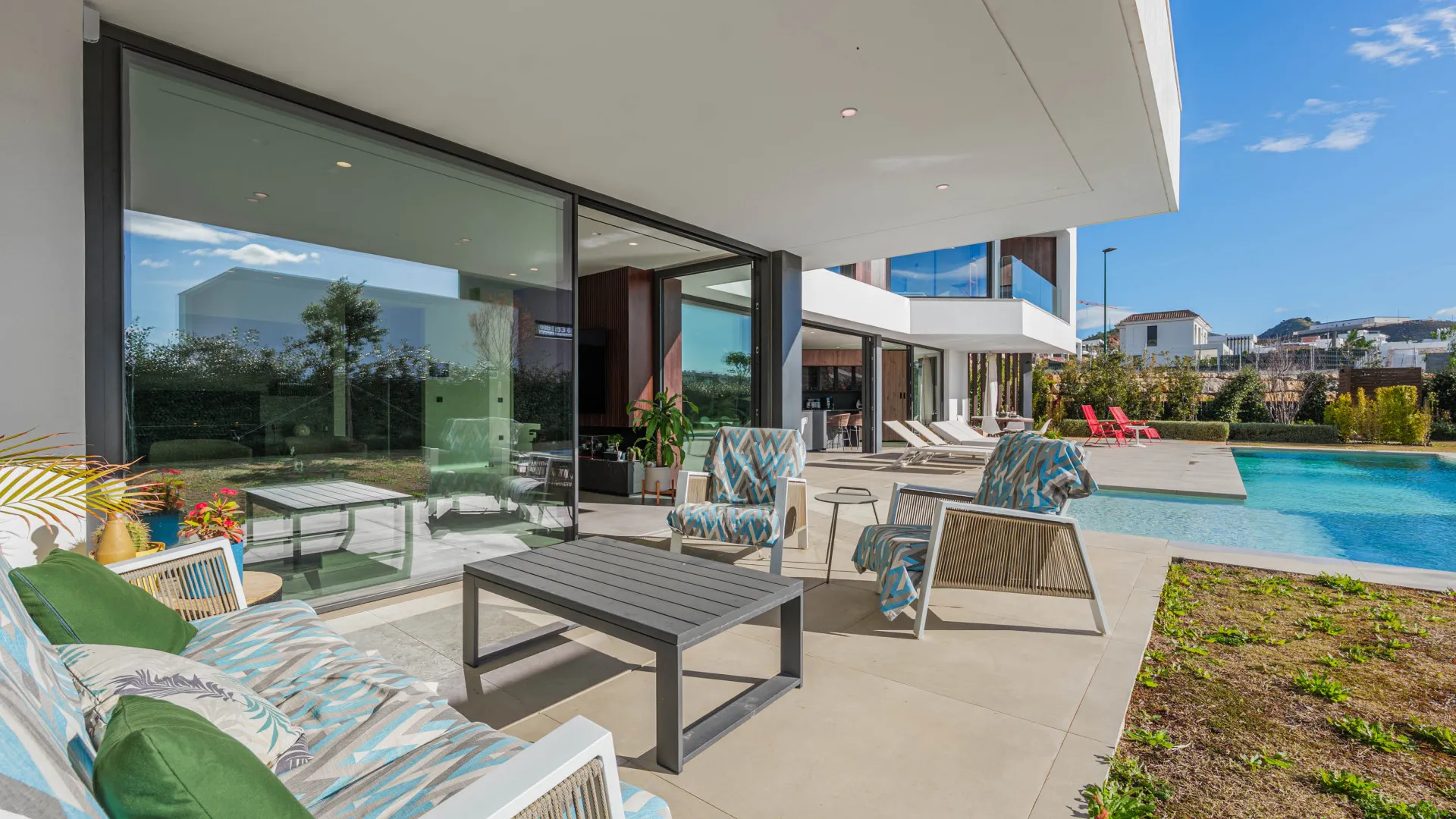 Villa en venta en Malaga - Este