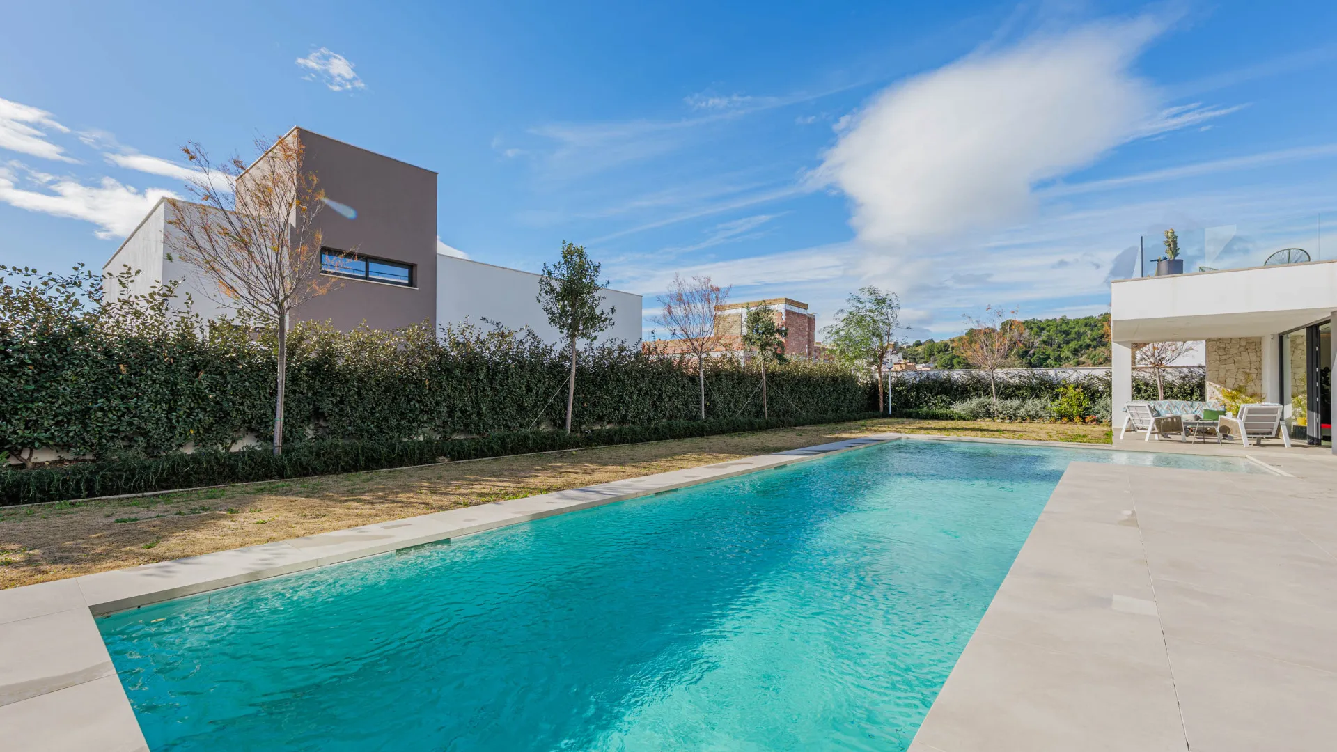 Villa en venta en Malaga - Este
