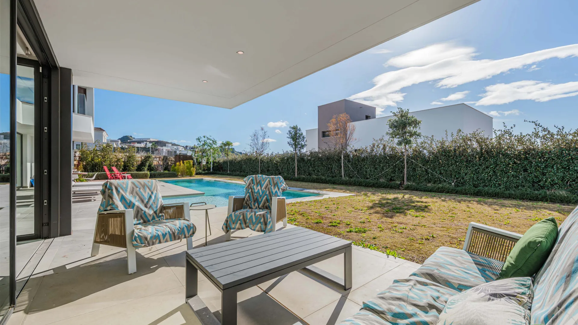 Villa en venta en Malaga - Este