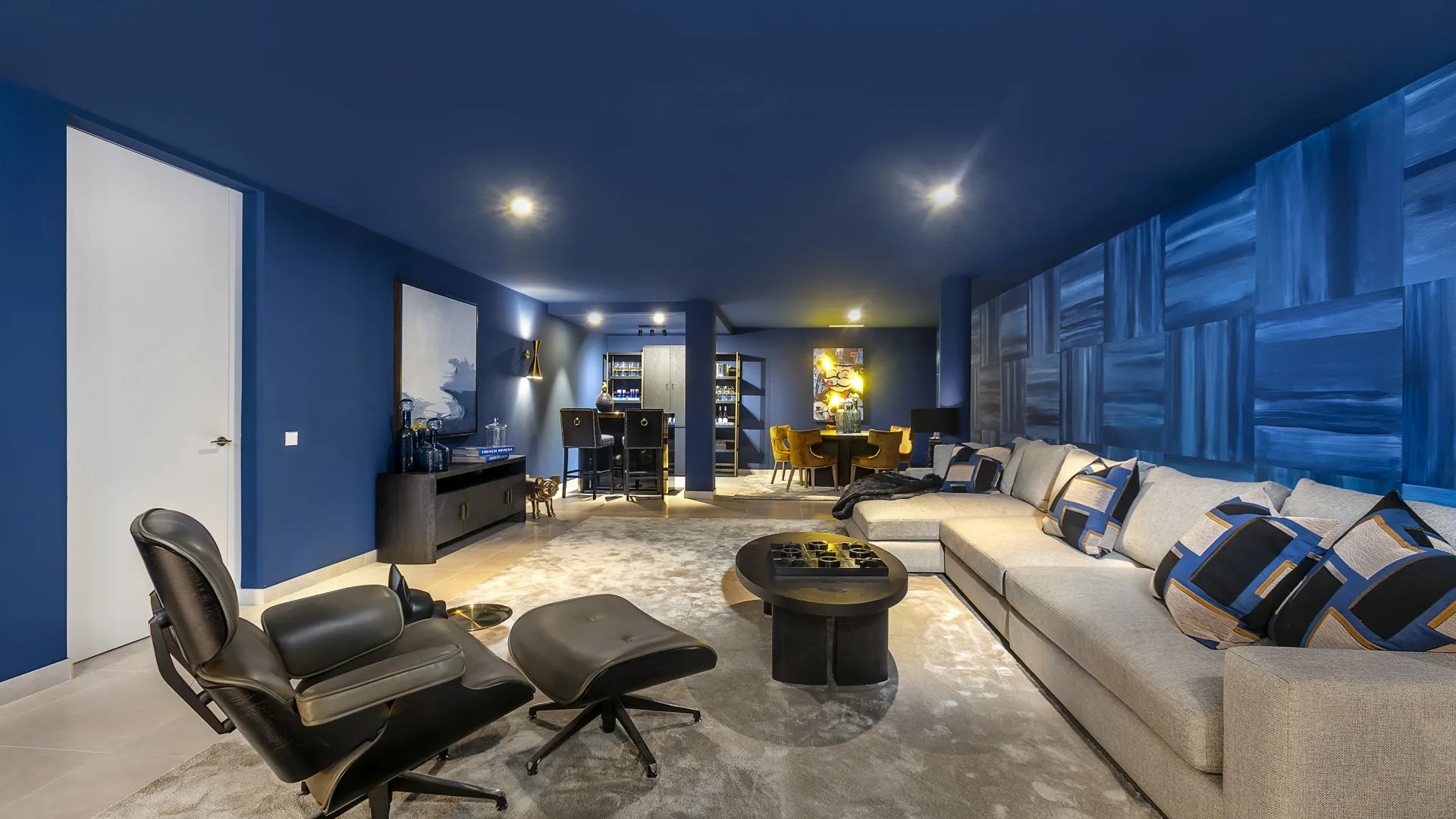 5 bedrooms villa for sale in El Paraiso