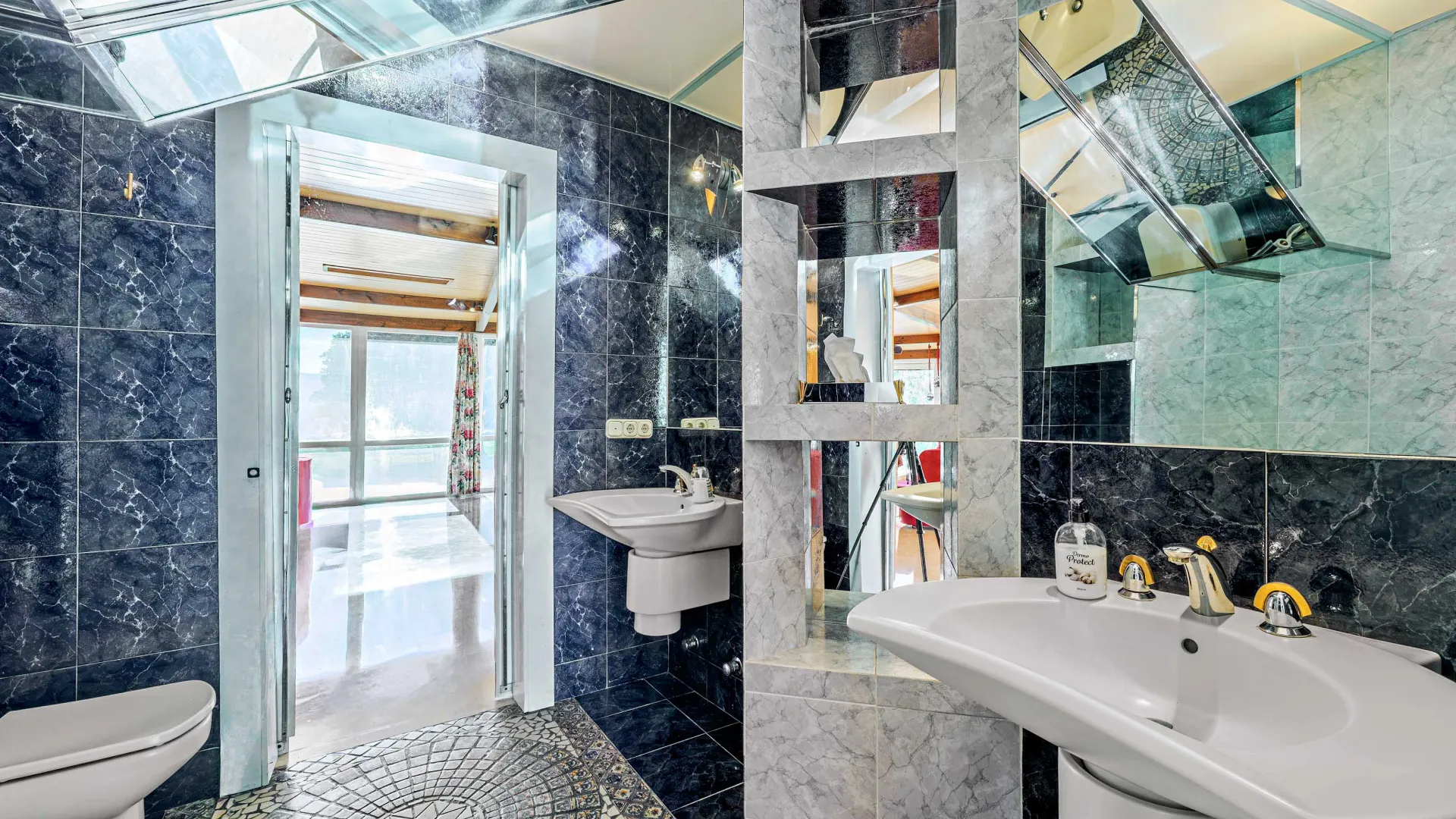For sale Alhaurin de la Torre 10 bedrooms estate
