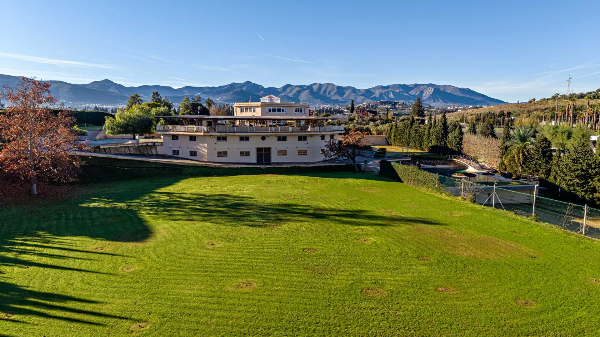 For sale Alhaurin de la Torre 10 bedrooms estate