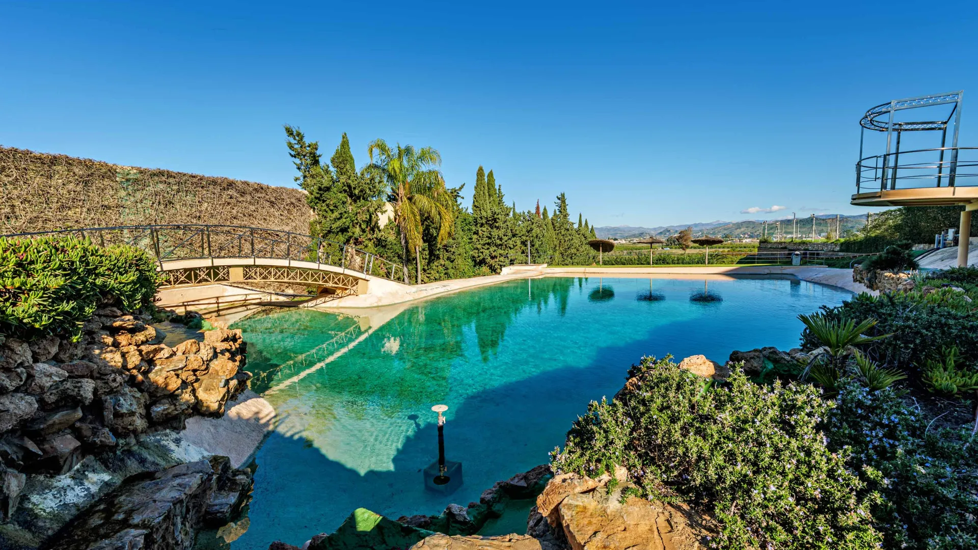For sale Alhaurin de la Torre 10 bedrooms estate