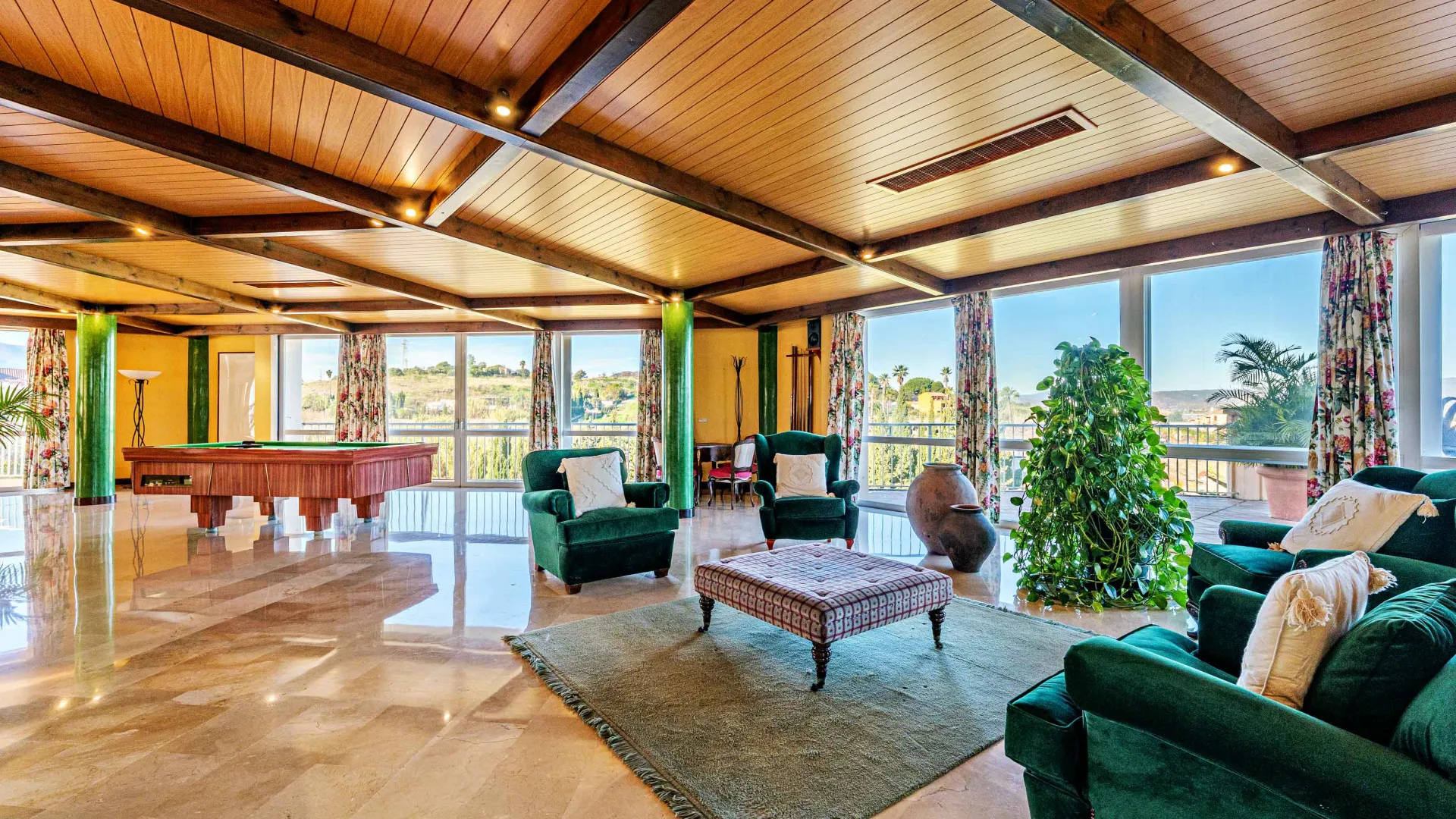 For sale Alhaurin de la Torre 10 bedrooms estate