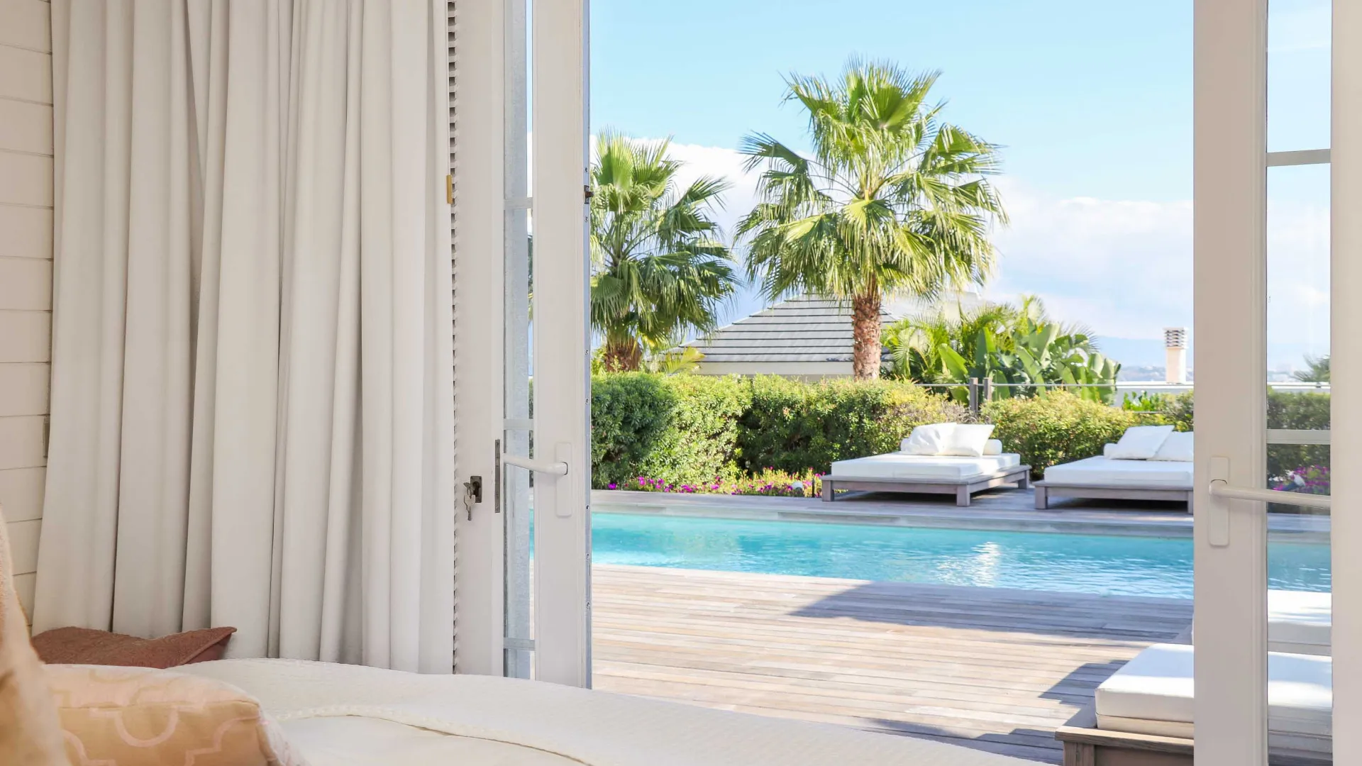 Comprar villa en Nueva Atalaya de 4 dormitorios