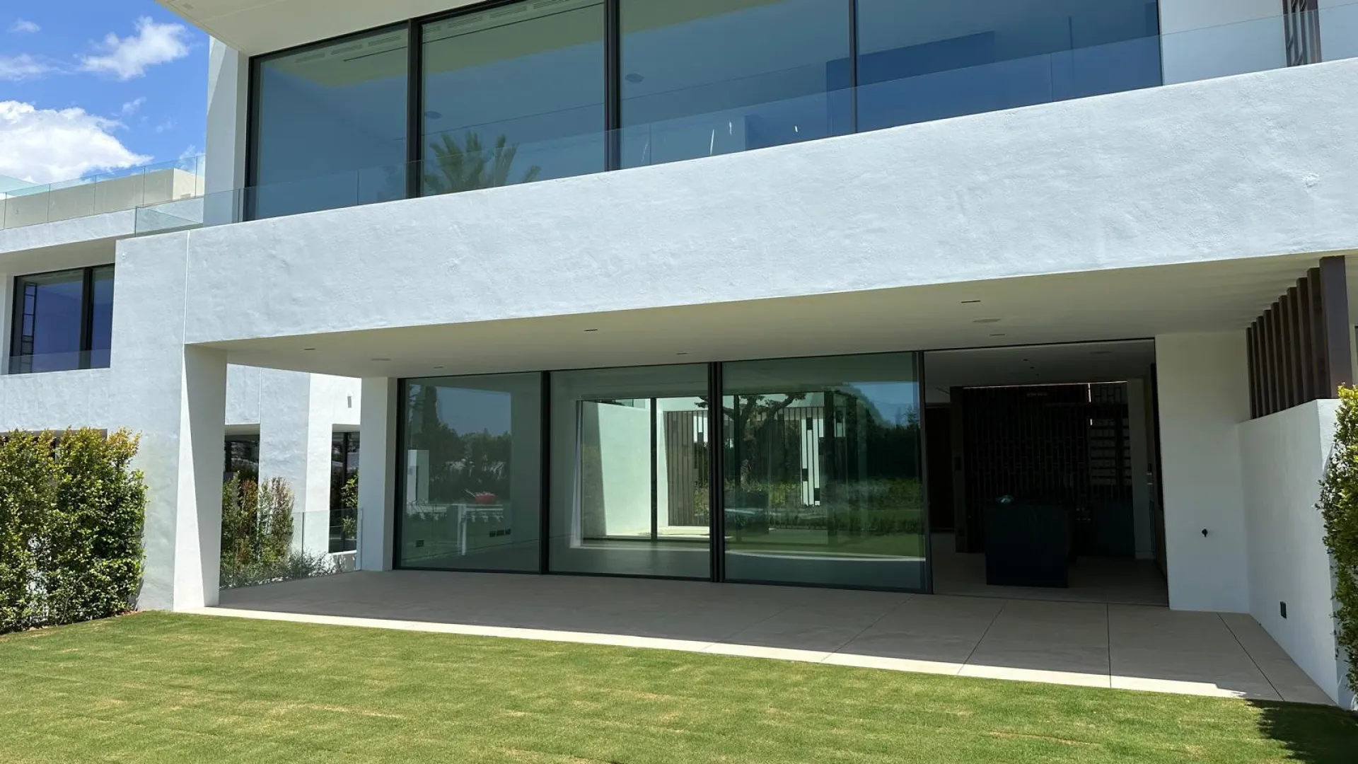 Semi detached villa in Atalaya de Rio Verde for sale