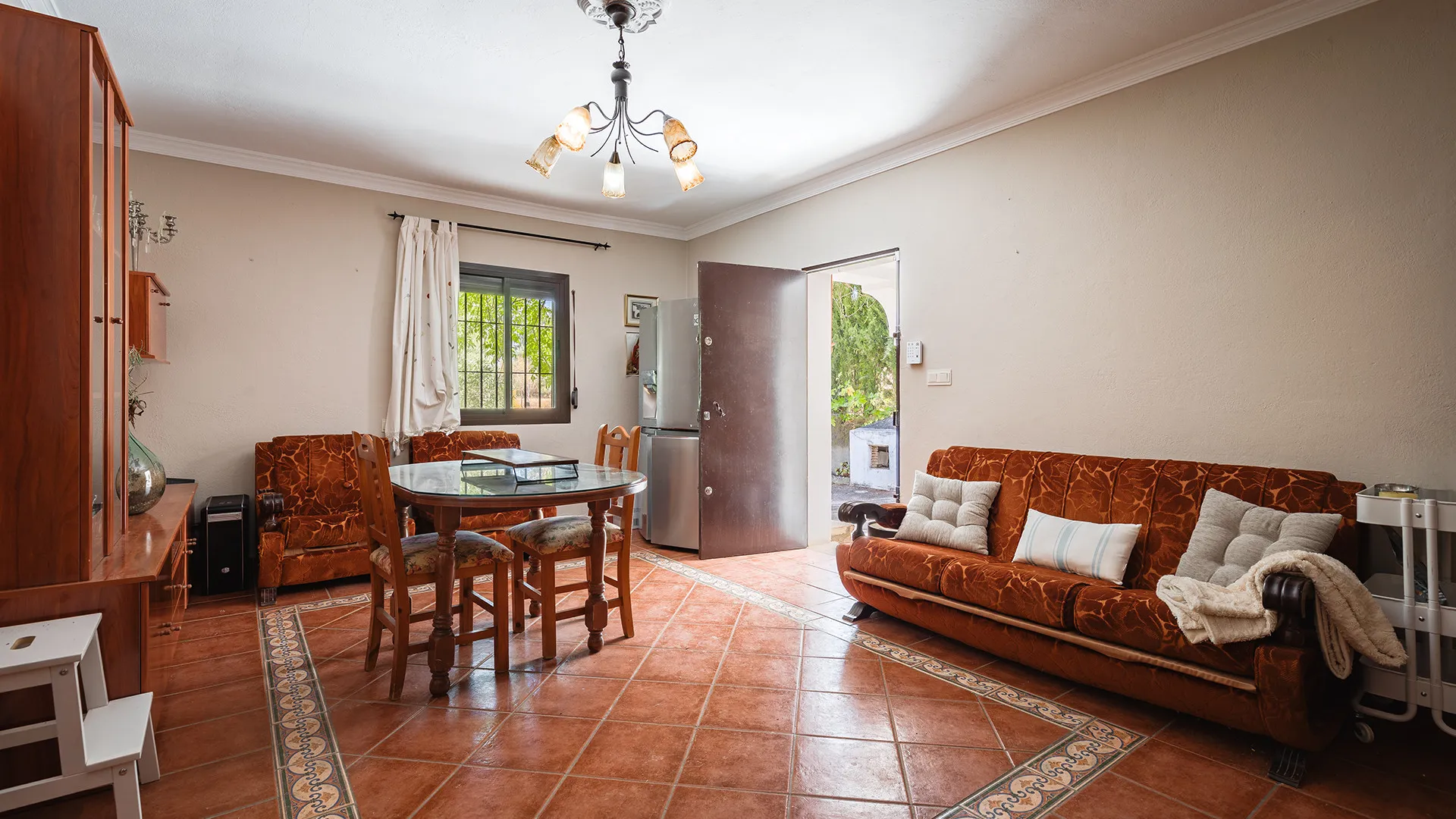 Ronda, finca de 4 dormitorios en venta