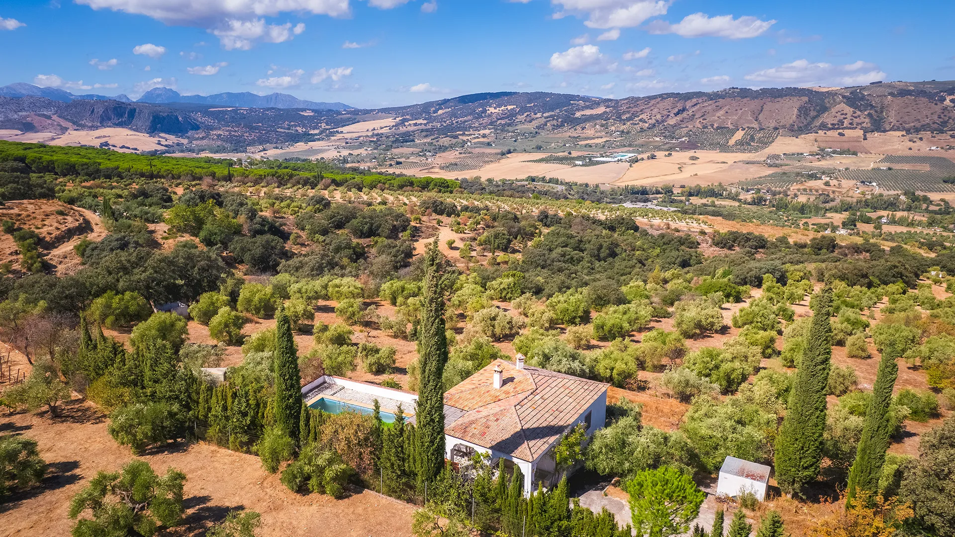 Ronda, finca de 4 dormitorios en venta