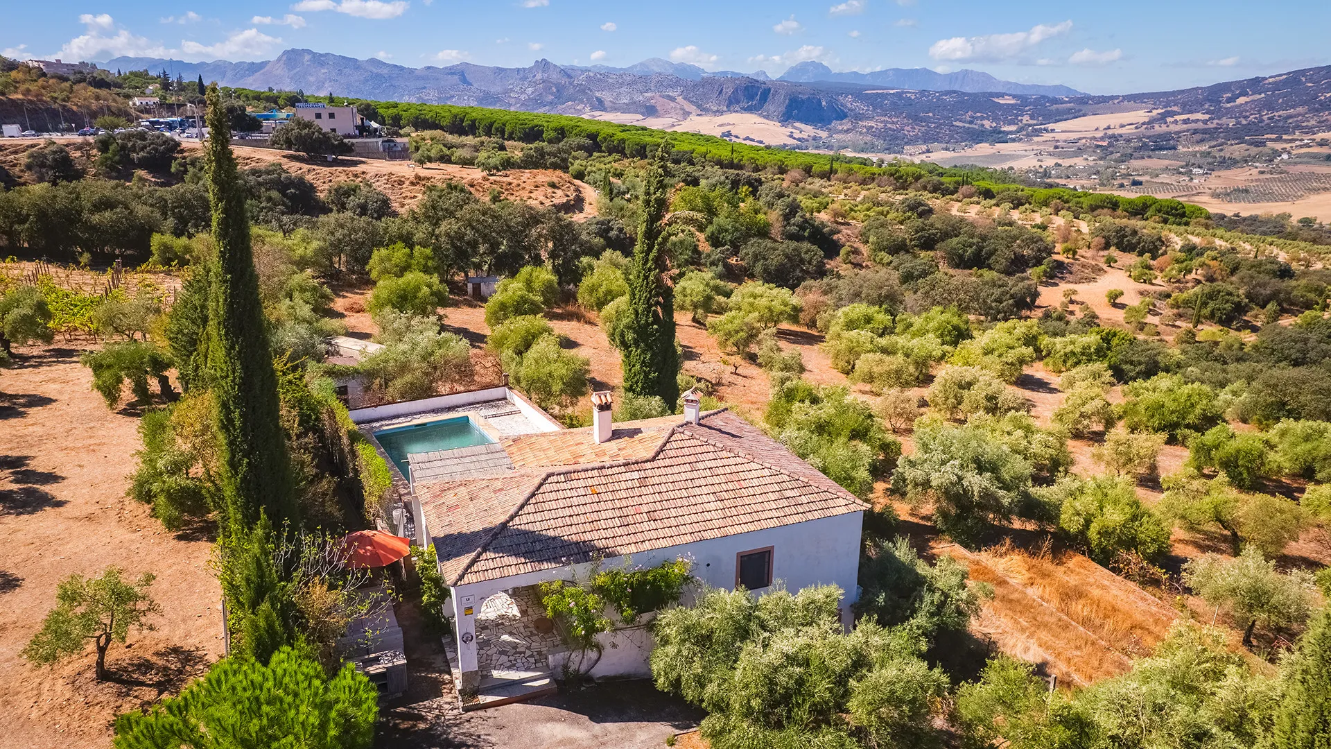 Ronda, finca de 4 dormitorios en venta