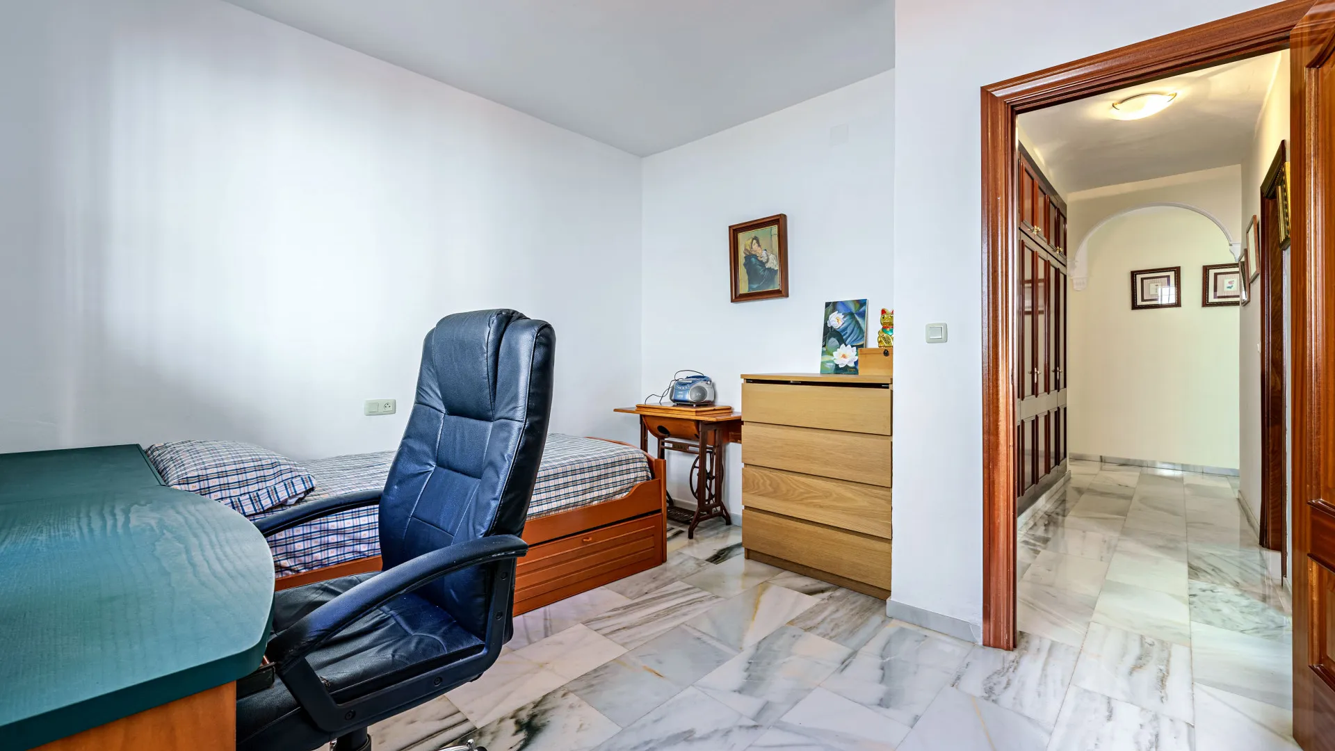 Se vende casa de 3 dormitorios en Malaga - Ciudad Jardín