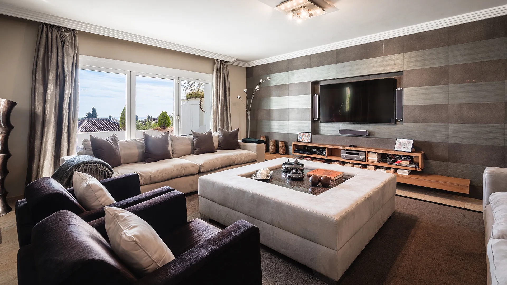 Se vende apartamento de 4 dormitorios en Monte Paraiso