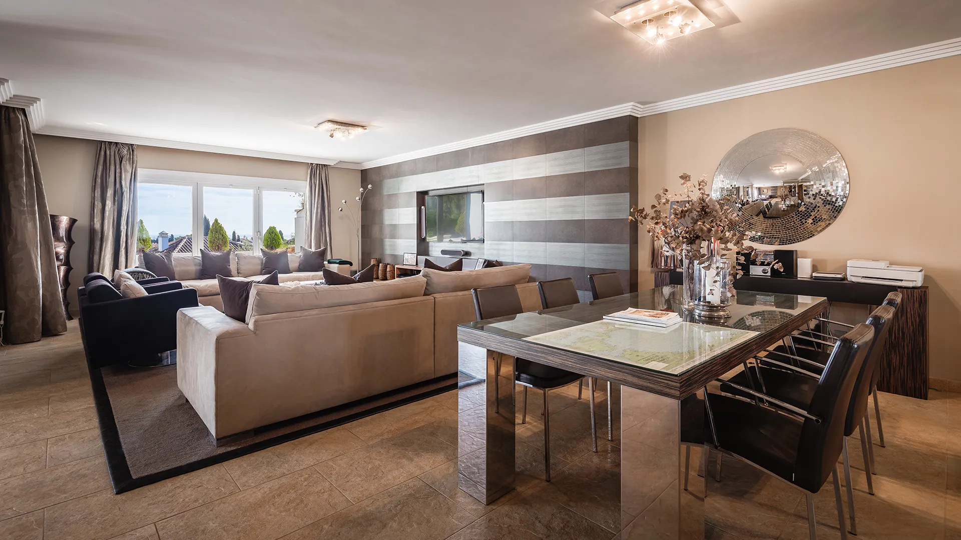 Se vende apartamento de 4 dormitorios en Monte Paraiso